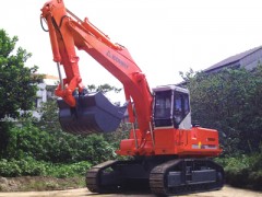 邦立CE460-7挖掘机驾驶室价格-- 武汉迈通挖掘机配件有限公司