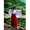 广州哪里可以定做演出服？