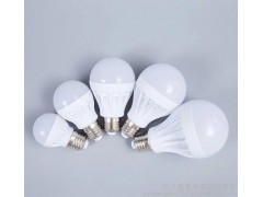 新款3w led塑料仿陶瓷球泡灯 LED球泡灯 led节能灯-- 兴文县爱舍装饰经营部