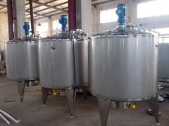 电加热发酵罐-- 温州市康仁机械设备有限公司