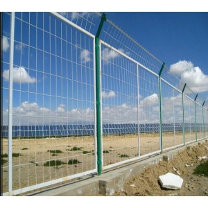 光伏电站围栏，电力安全围栏，太阳能电站防护栏杆