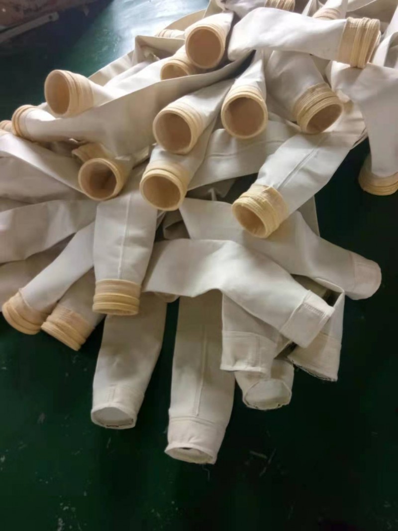 长治垃圾焚烧ptfe+pps135*6米防腐高温滤袋-- 沧州世成环保机械有限公司